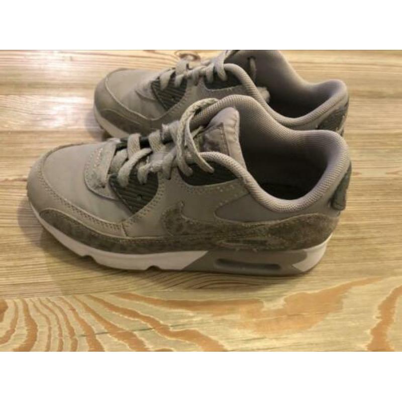 Nike Air Max maat 31 met panter print