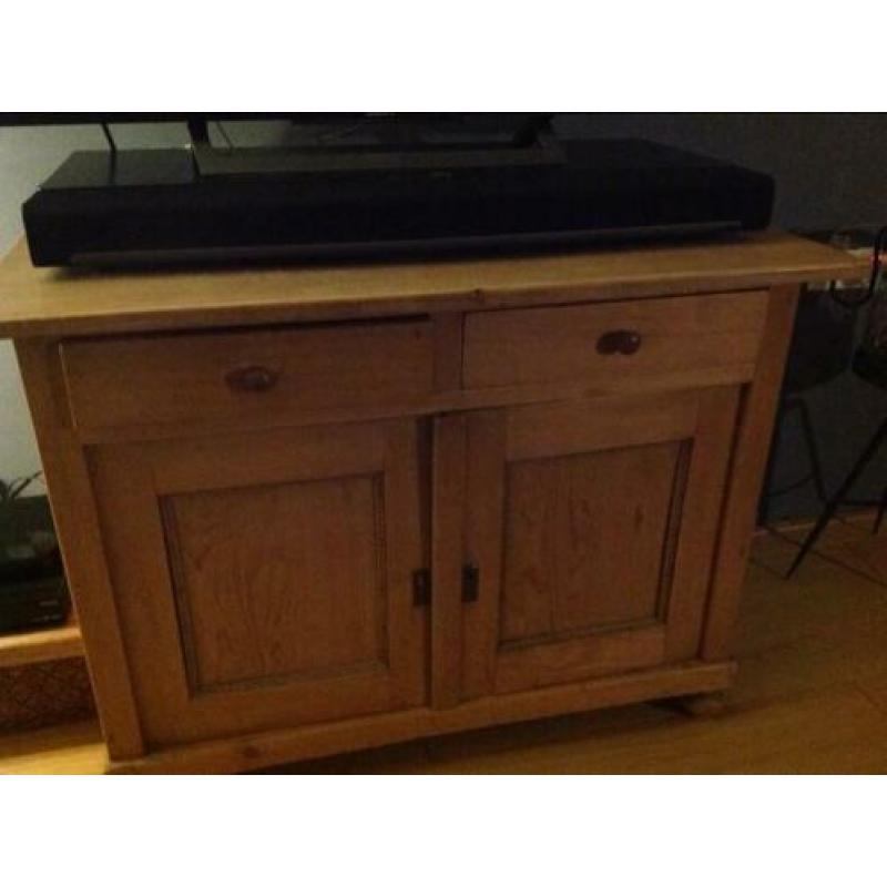 Handgemaakte oud grenen tv kast