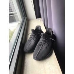 Yeezy boost 350 black maat 43 1/3, kopen of ruilen