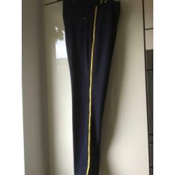 Pantalon van esprit, maat 28.
