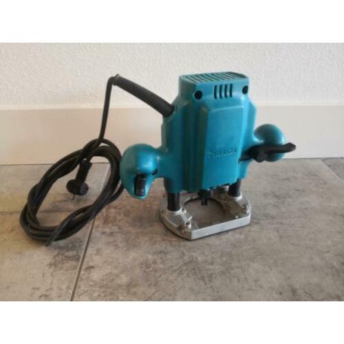 Makita 3620 bovenfrees voor 8mm frezen - in goede staat