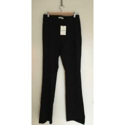 *NIEUW* Modström zwarte broek (M)
