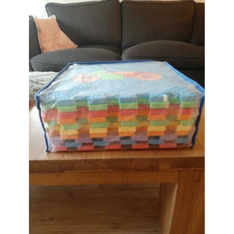 Vtech autostuur en puzzelschuimmat