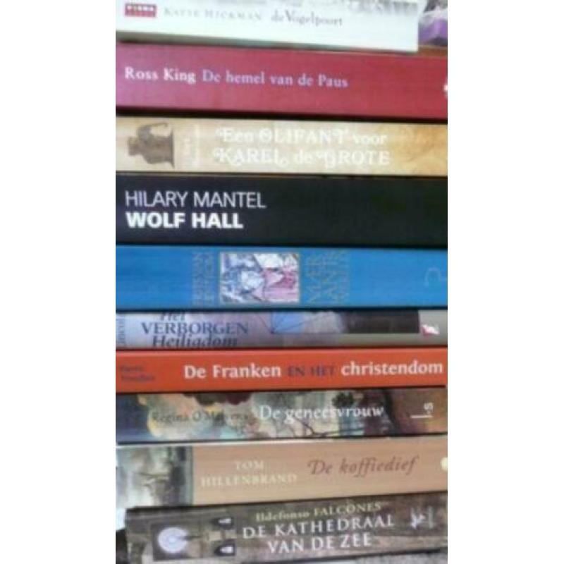 Op zoek naar een historische roman boek ? kijk dan eens bij.