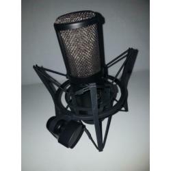 AKG P220 Studio Microfoon NIEUW !!!