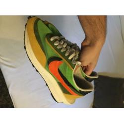 Nike sacai waffle racer 44.5 10.5