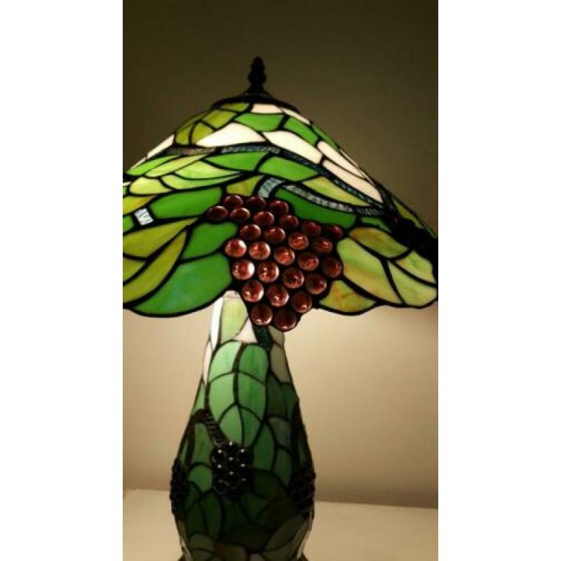 Tiffany lamp met brons