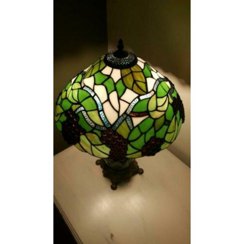 Tiffany lamp met brons