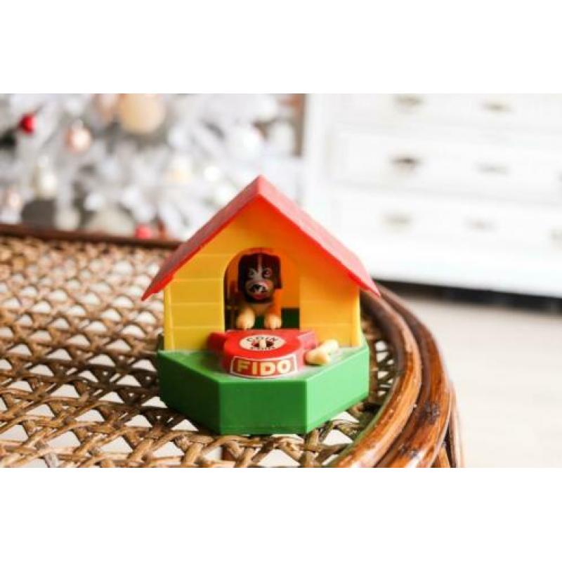 Vintage wind-up spaarpot met Fido de hond