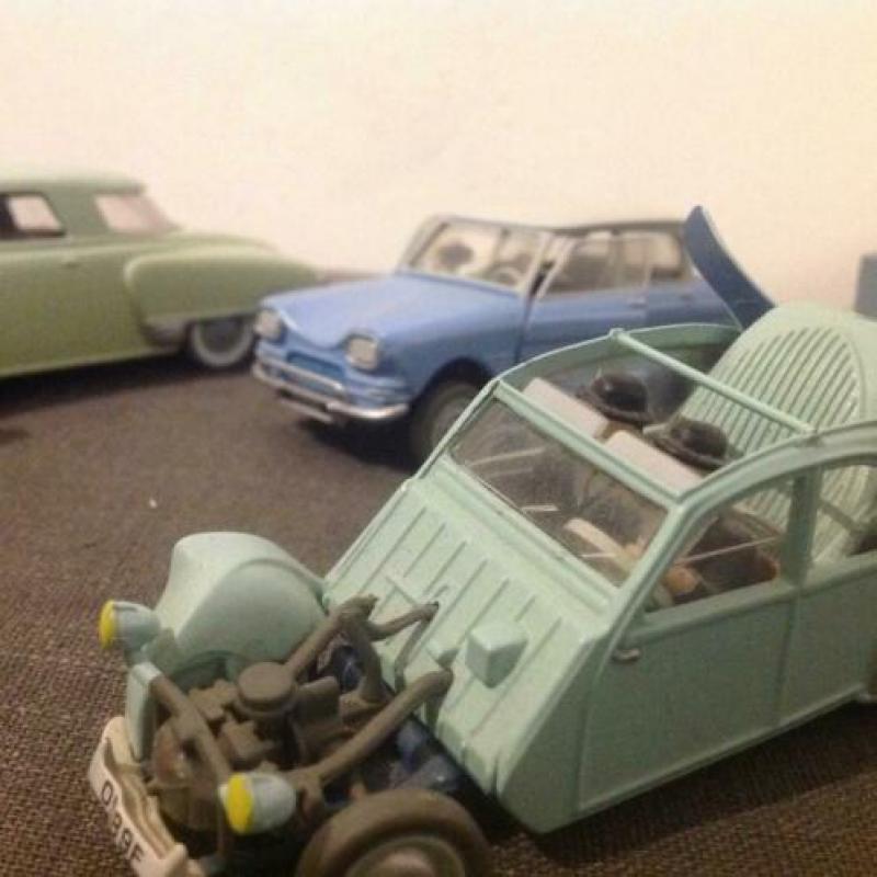 Kuifje de auto's uit de boeken van Kuifje 68x origineel