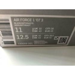 NIEUW Nike Air Force 1 '07 3 Sneakers Maat 45 Zwart