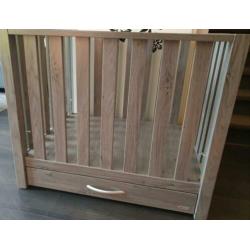 Twf box Robin kleur grijs inclusief boxmatras