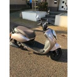 SYM Mio 50 Scooter