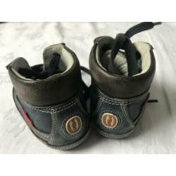 Stoere blauwe Shoesme schoenen met veter maat 20
