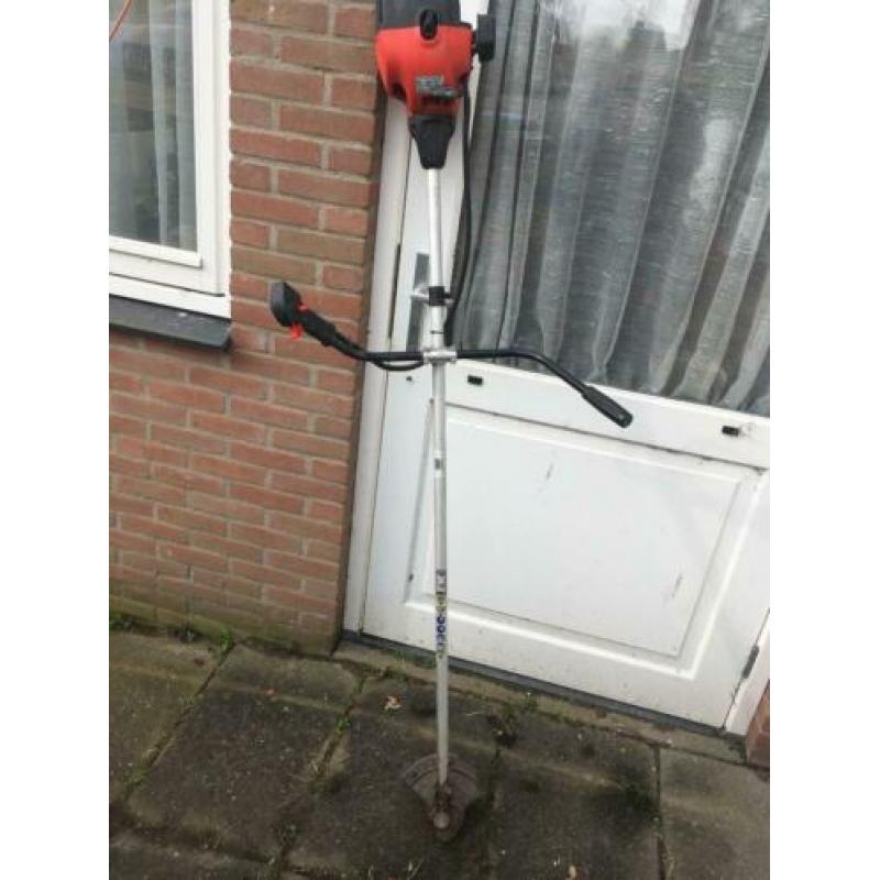 bosmaaier opknapper mist tankje en maaibol verder compleet