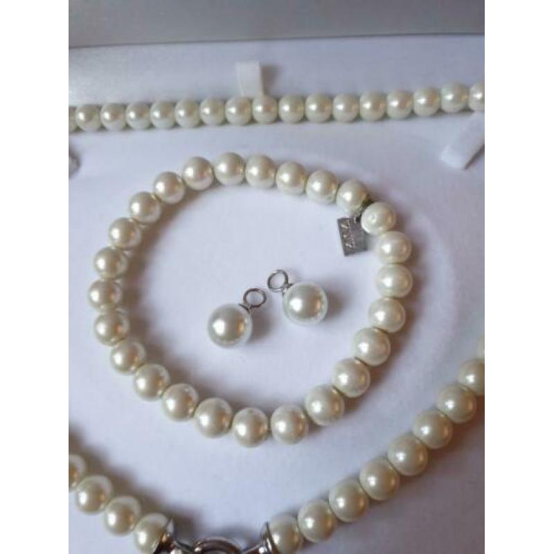 Prachtige setTi Sento, zinzi. Ketting, armband hangers.