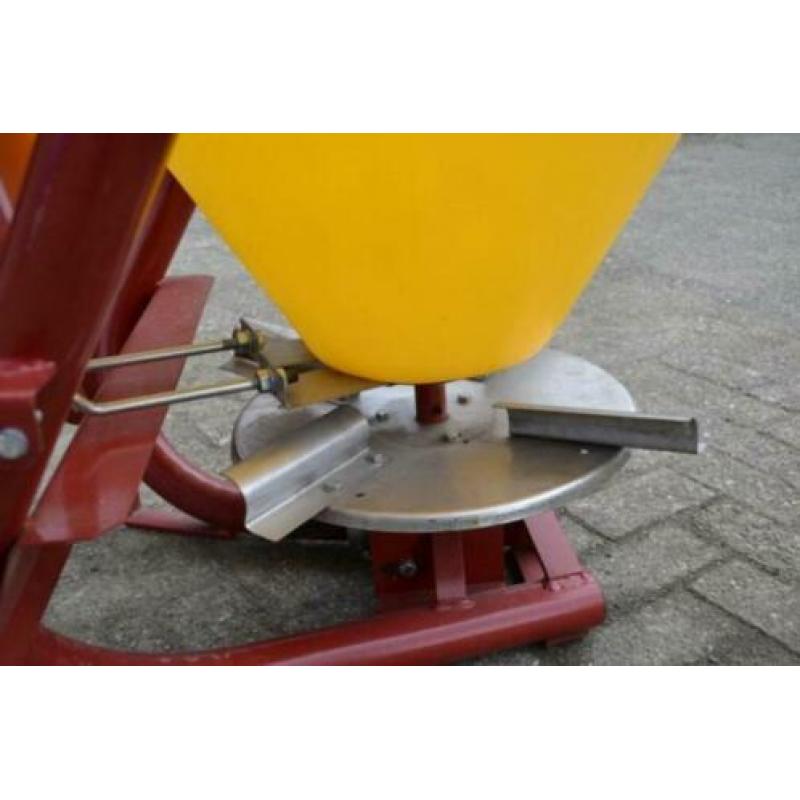 Kunstmeststrooier / Zoutstrooier 300 ltr