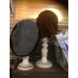 Vintage / Petten en hoedjes