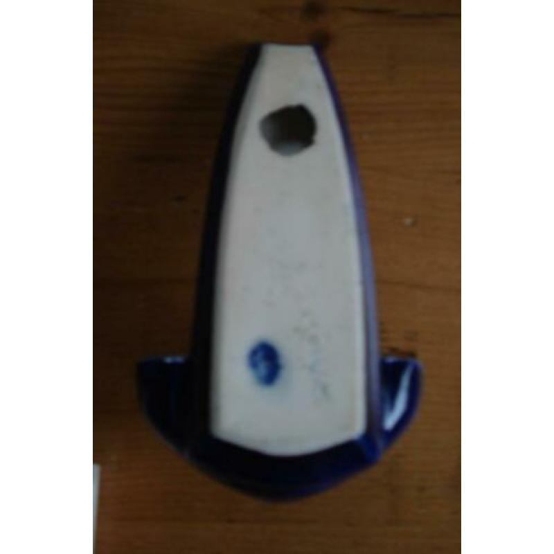 blauw wijwater bakje