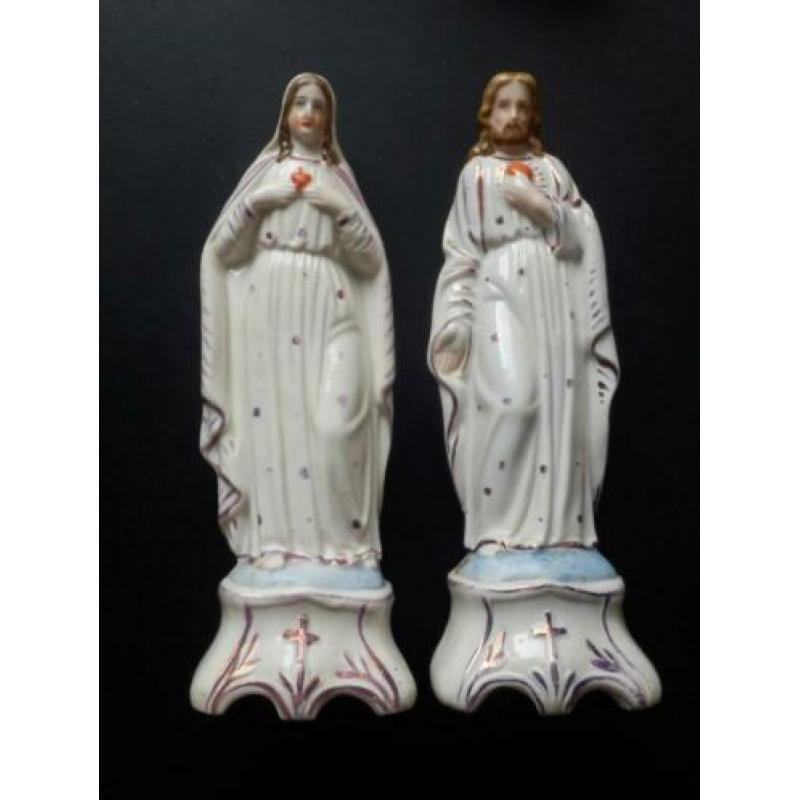 2 beeldjes Maria + Christus Heilig Hart porselein / 18.5 cm.