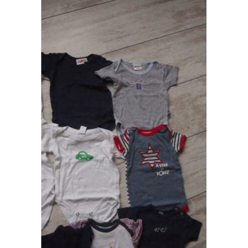 12 rompers korte mouw maat 62/68
