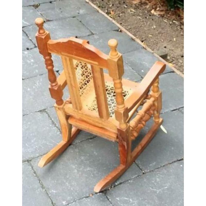 Kinderschommelstoeltje