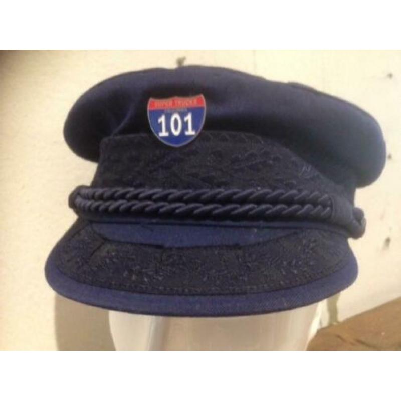 Vintage / Petten en hoedjes