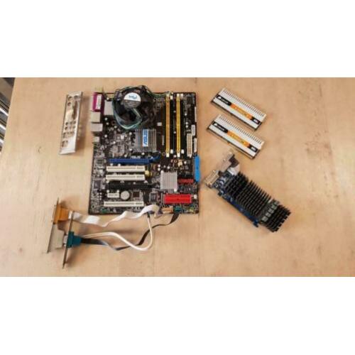 Asus P5WD2 moederbord + processor + geheugen + 1 GB Video