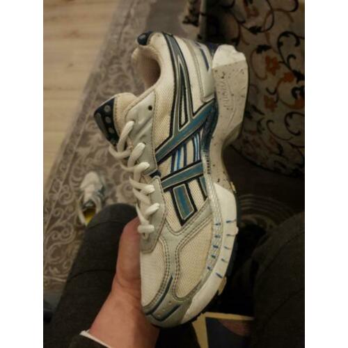Nette asics hardloopschoenen mt 39