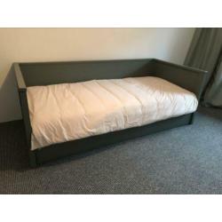 Bedbank met matraslade (als nieuw - ongebruikt)
