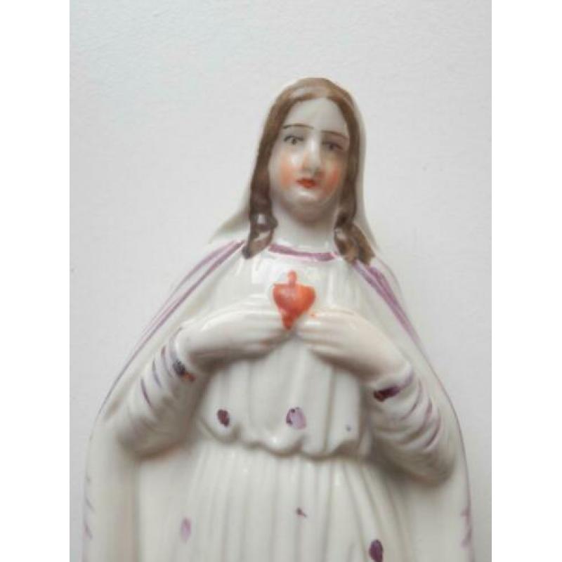 2 beeldjes Maria + Christus Heilig Hart porselein / 18.5 cm.