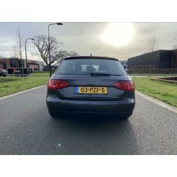 Audi A4 2.0 TDI 105KW Avant 2010 Sportstoelen Navi Roofrails