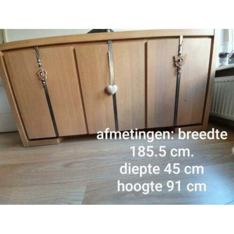 Mooi eiken dressoir