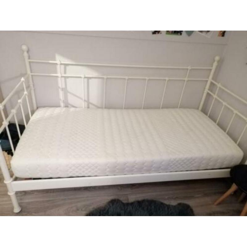Ikea bed Tromsnes