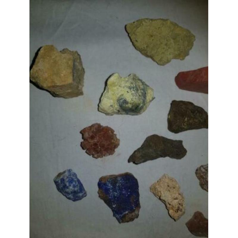 kleine partij mineralen, 25 stuks