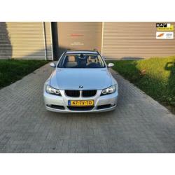 BMW 3-serie Touring 318i Business Line