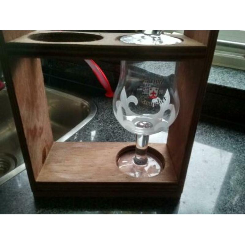 Karmeliet glazen 2 stuks in houten geschenk verpakking nieuw