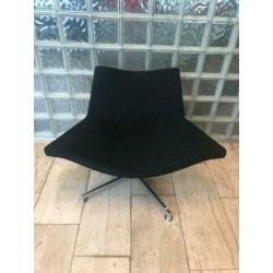 Atelier Deberenn Hero designfauteuil, zwart
