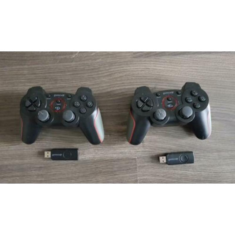 Playstation 3 met 7 spelletjes en 2 controller