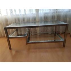 Heel mooie glazen salon-tafel bovenblad 107 bij 57 hochte44
