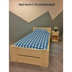 Blankhouten eenpersoonsbed Harm C+B 90x200/210/220 cm lang.