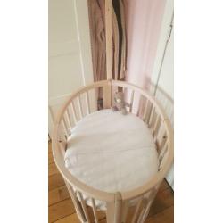 Prachtige stokke sleepi mini wiegje!! Whitewash!