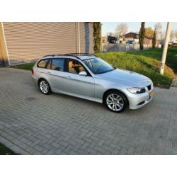BMW 3-serie Touring 318i Business Line