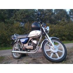 zundapp ks50 zoekt nieuwe liefhebber! (+ extra onderdelen)