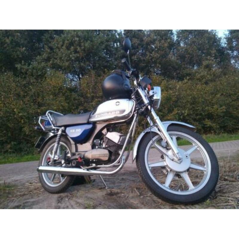 zundapp ks50 zoekt nieuwe liefhebber! (+ extra onderdelen)