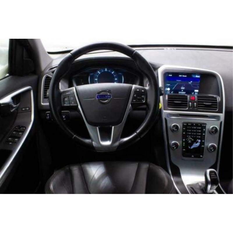 Volvo XC60 Euro6 D4 Ocean Race Leder Panodak Navigatie Trekh