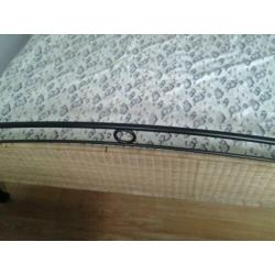 Rotan bed