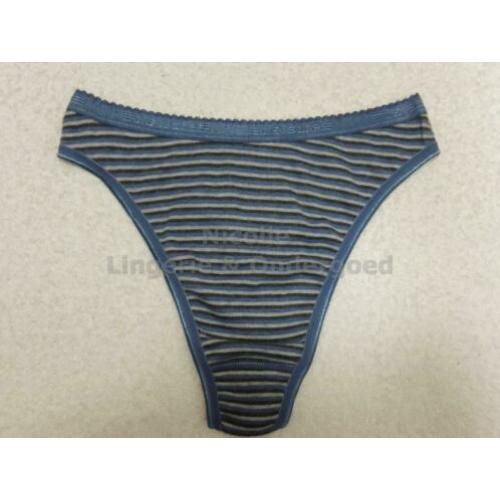 Nieuwe !! String van ``Le Slip`` One Size in 2 kleuren (031)