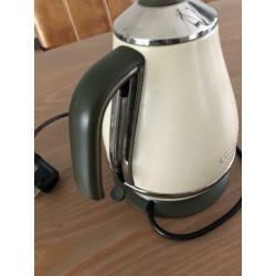 Mooi waterkoker creme
