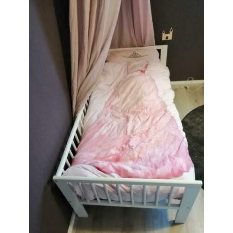 Houten wit Ikea kinderbed te koop!